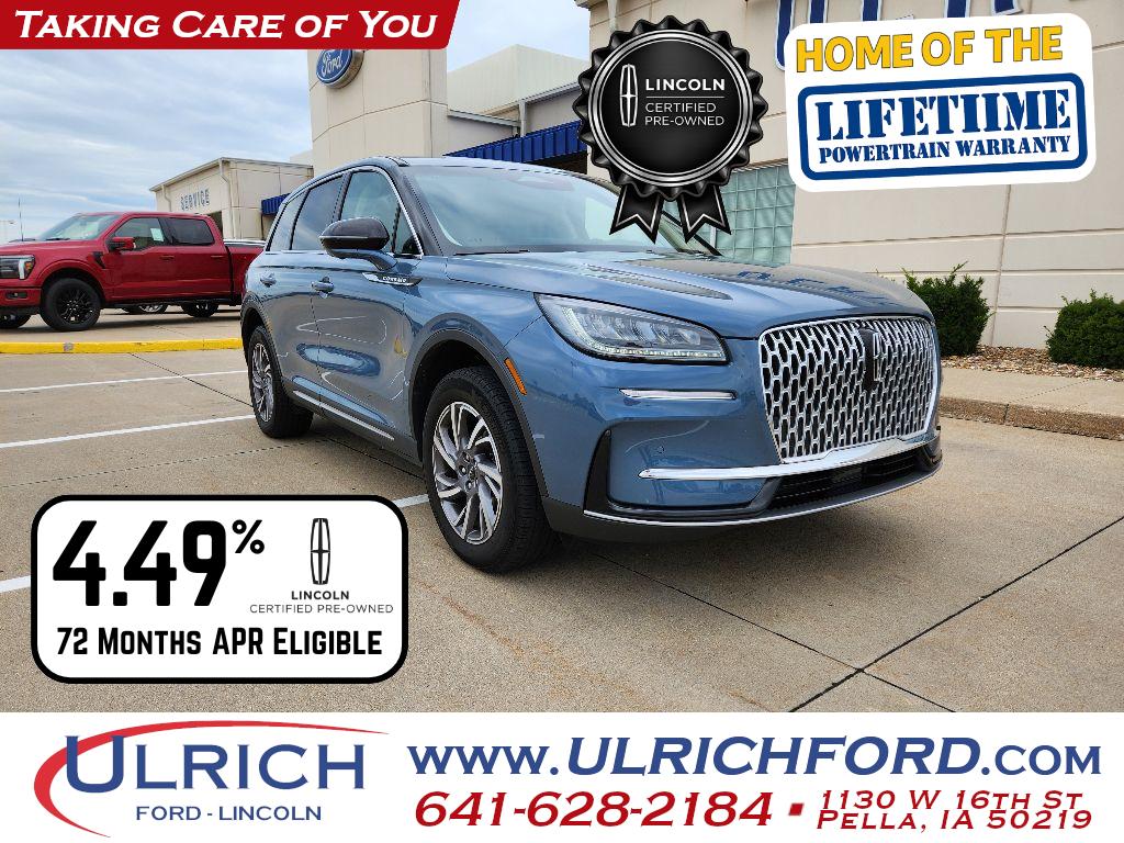 2023 Lincoln Corsair Base's photo