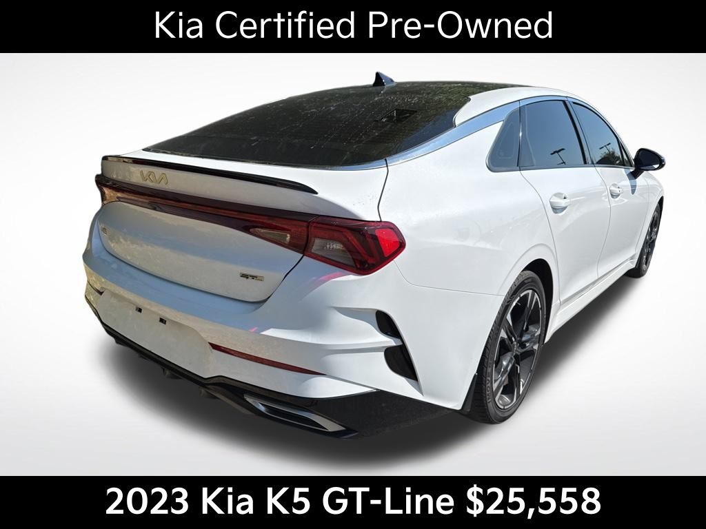 2023 Kia K5 GT-Line photo 3