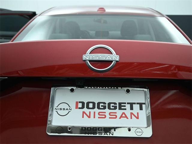 2024 Nissan Sentra SV photo 12
