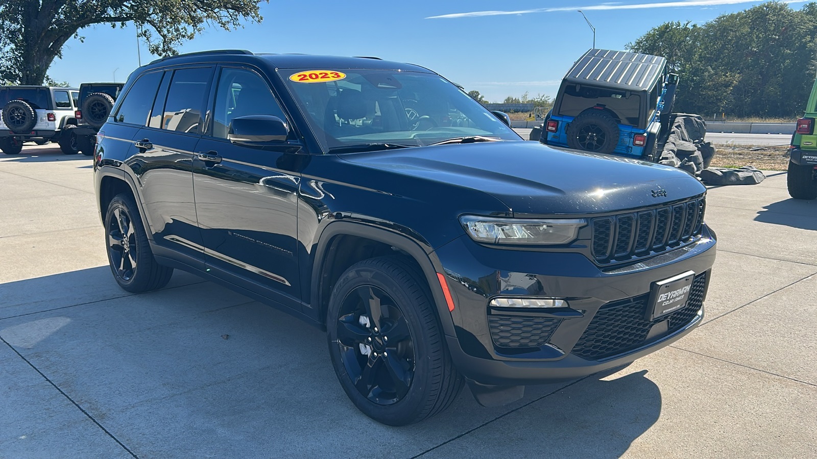 2023 Jeep Grand Cherokee Limited's photo