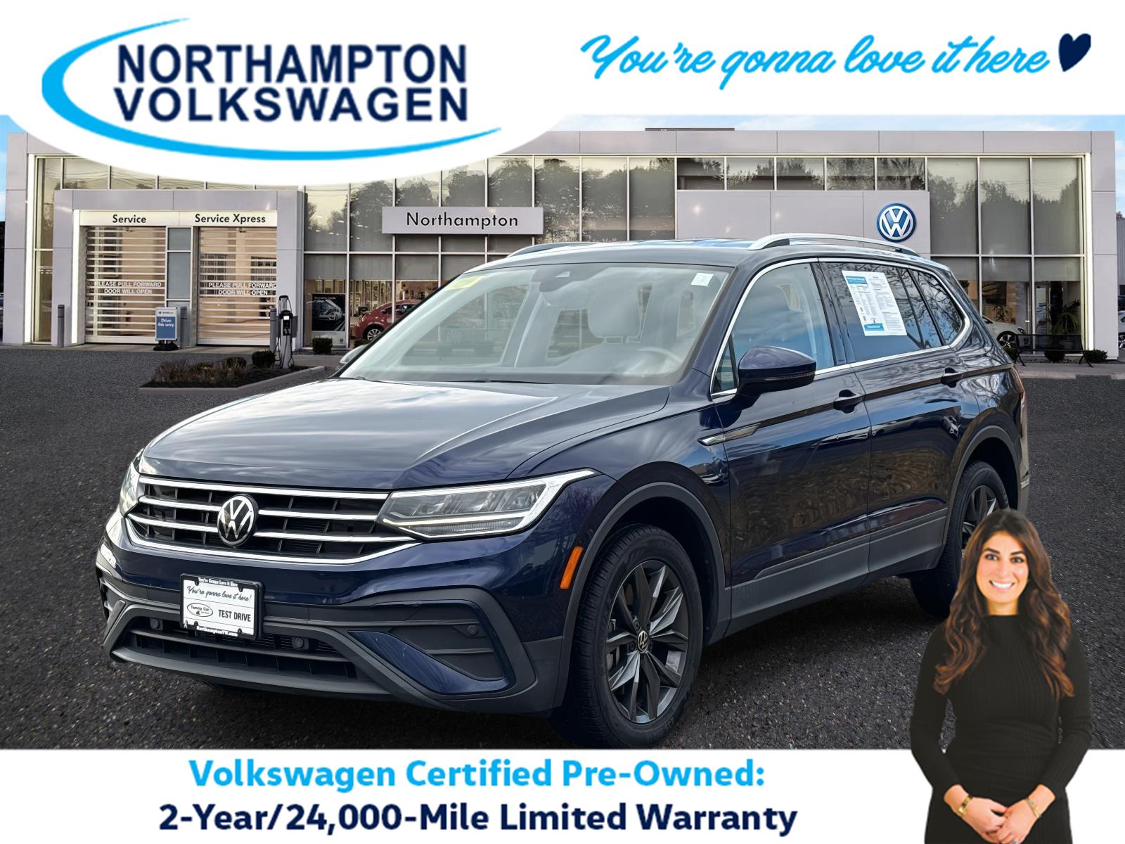 2022 Volkswagen Tiguan SE's photo