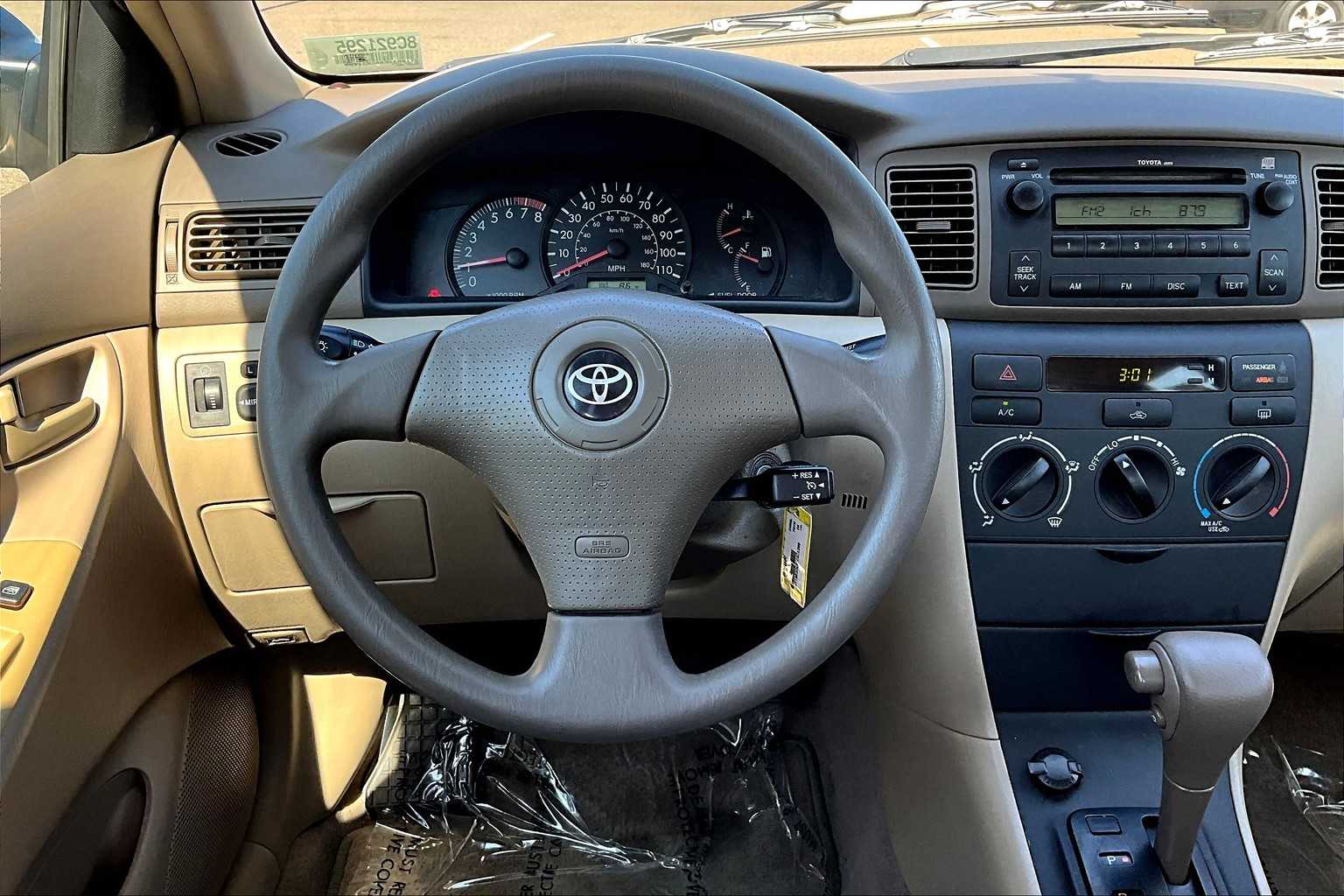2008 Toyota Corolla CE photo 5