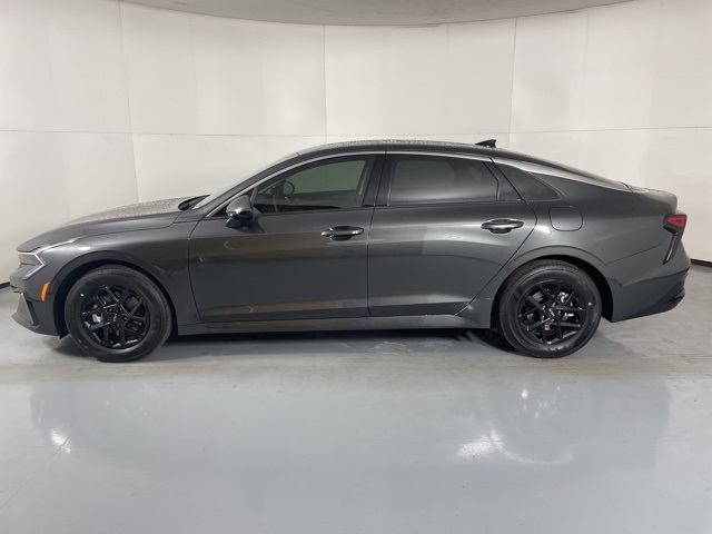 2026 Kia K5 LXS photo 5