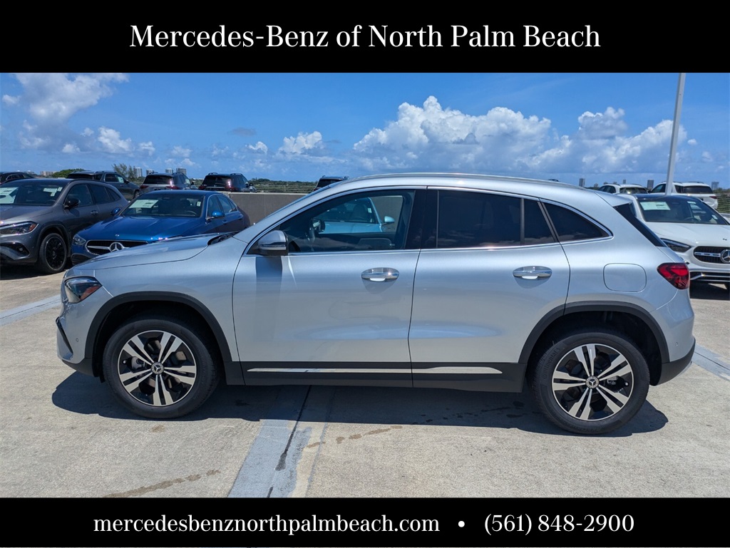 2026 Mercedes Benz GLA 250 photo 2