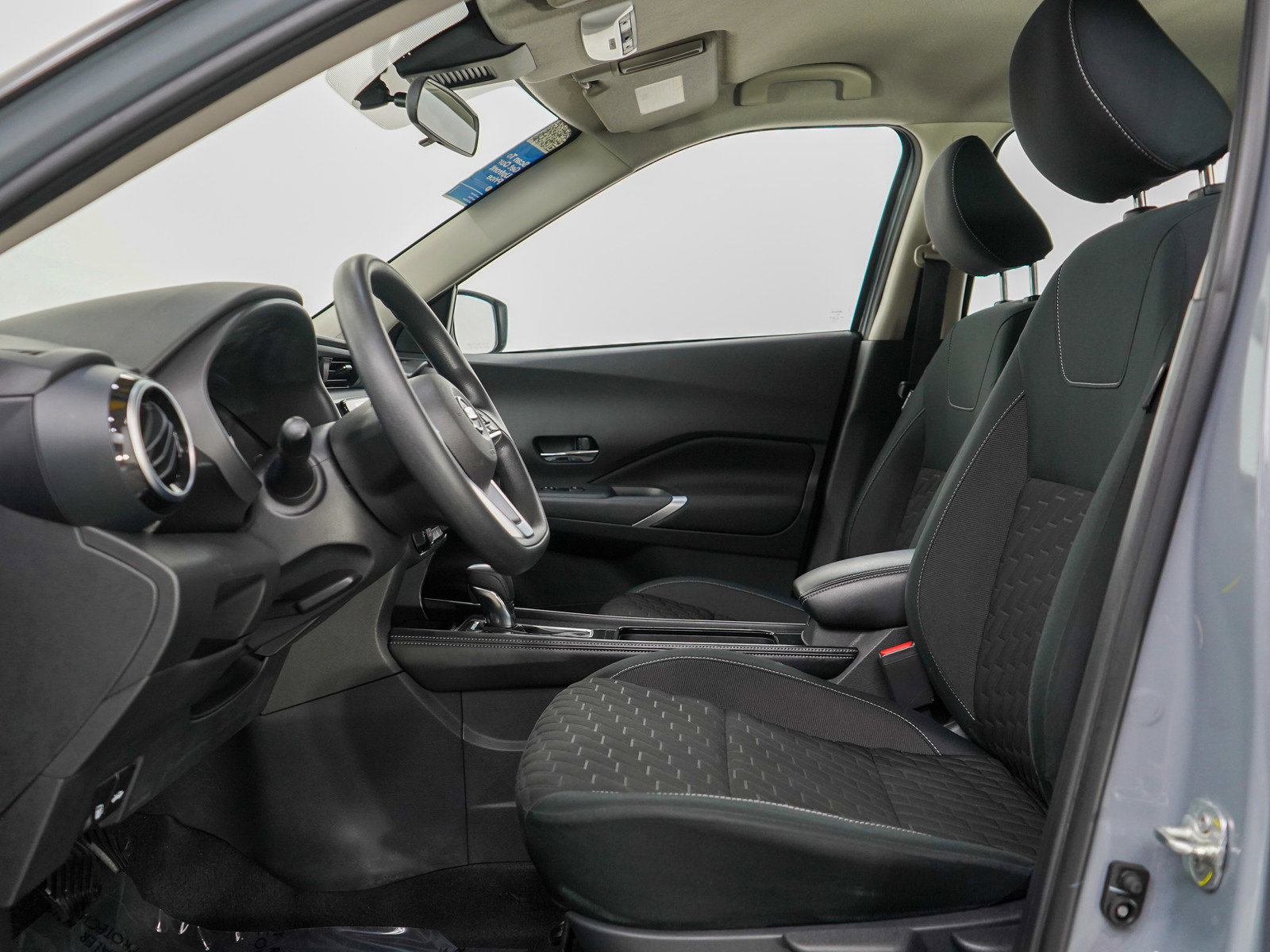 2021 Nissan Kicks SV photo 18