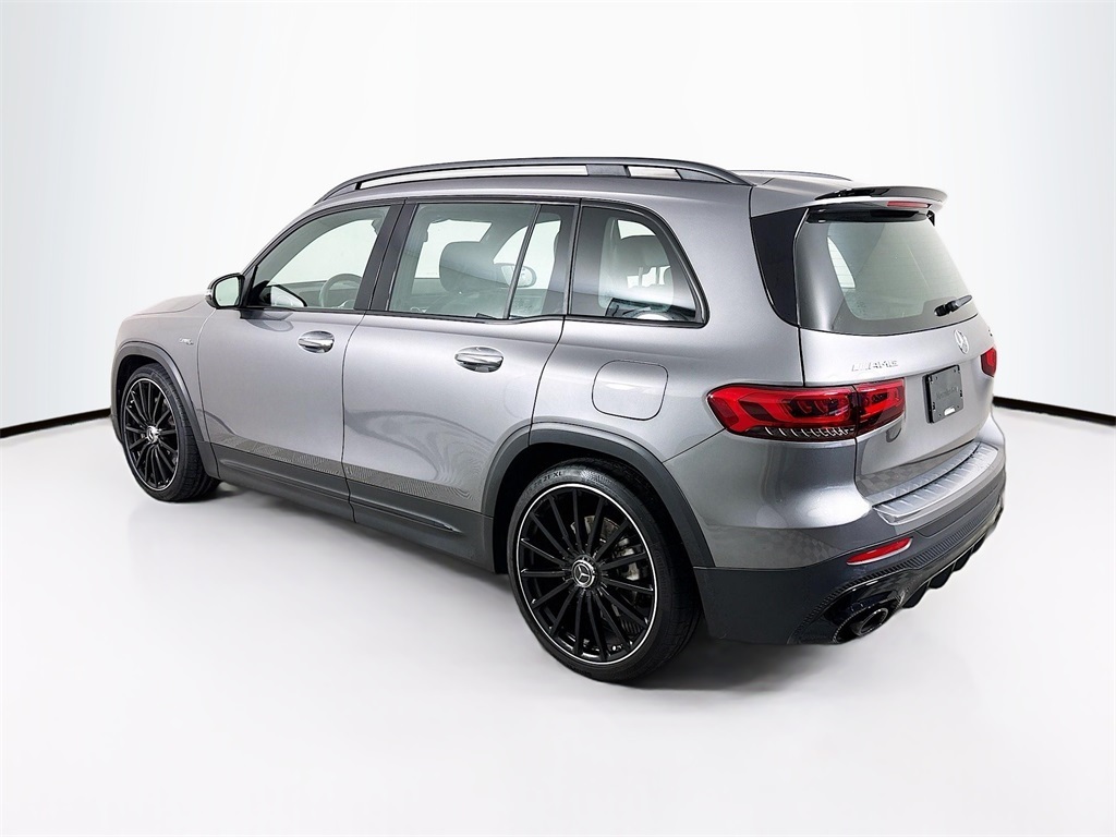 2023 Mercedes Benz GLB 35 AMG photo 3