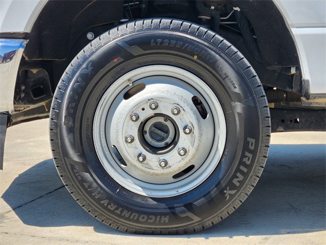 2023 Ford F-350 XLT photo 10