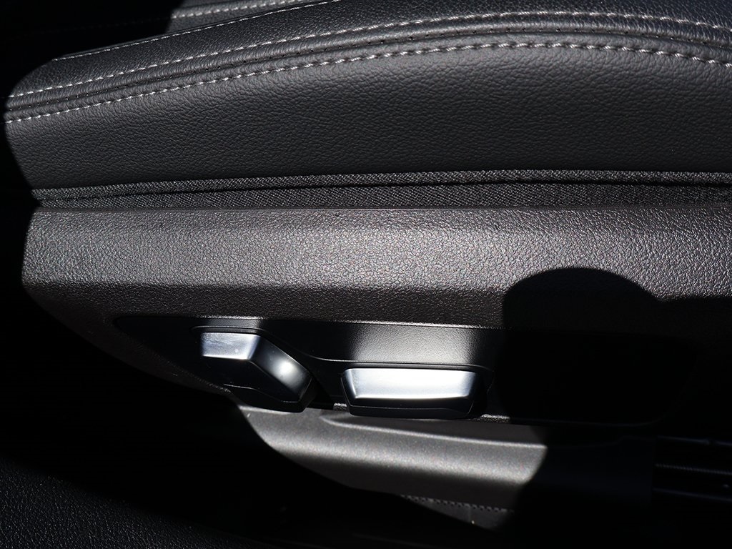 2023 Bmw 330e photo 32