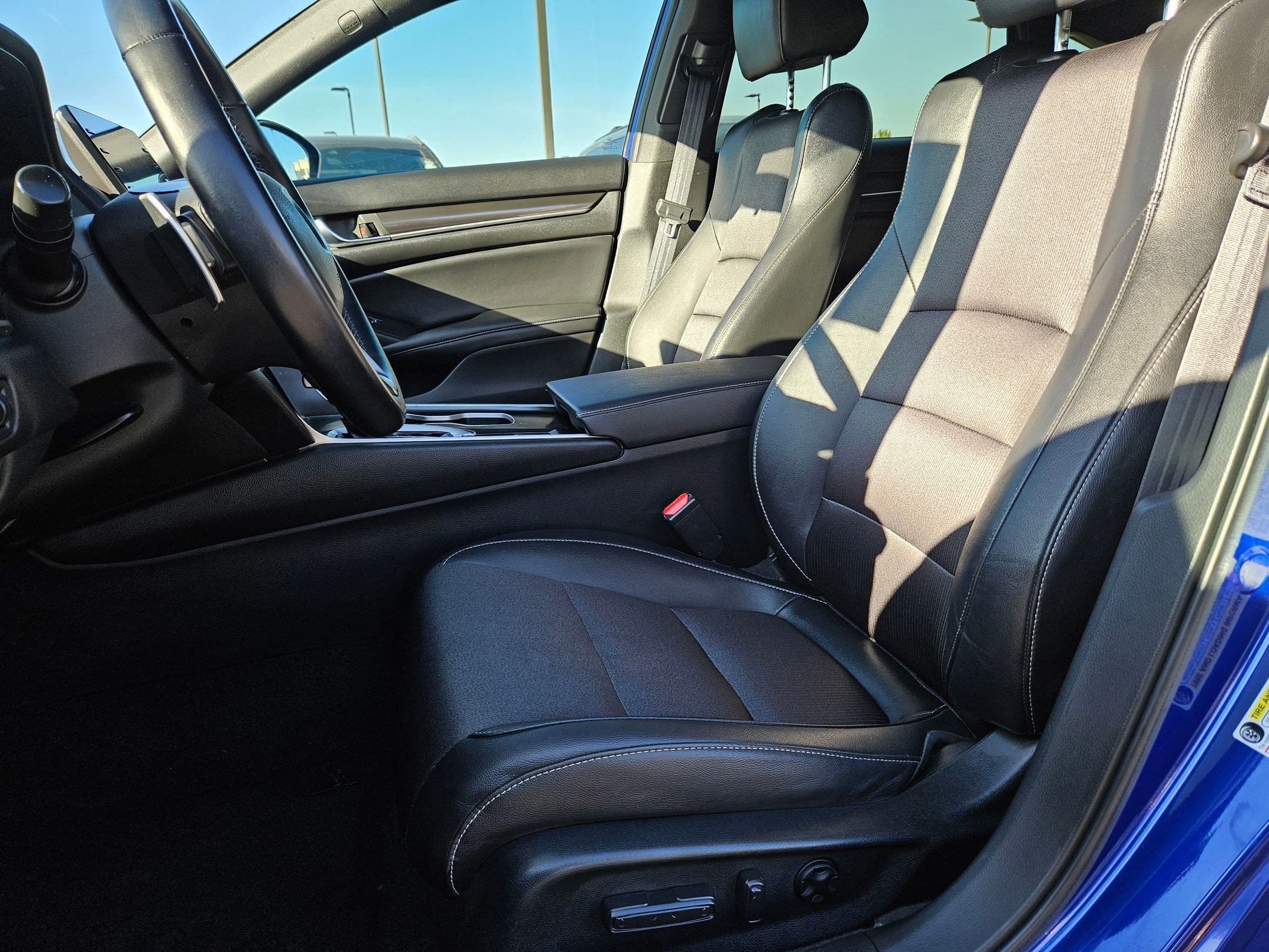 2019 Honda Accord Sport 1.5T photo 13