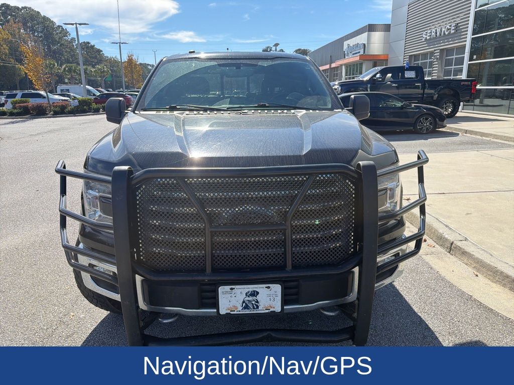 2017 Ford F-150 XLT photo 2