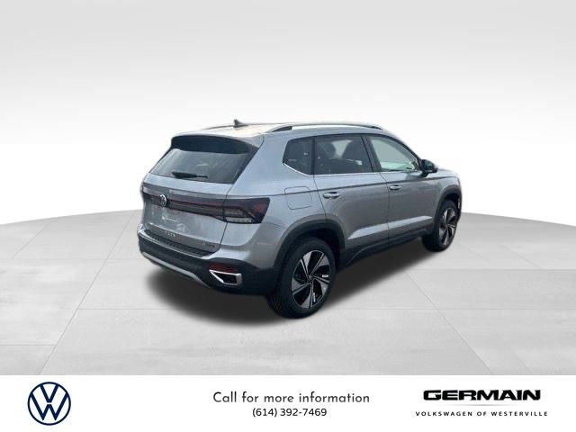 2025 Volkswagen Taos SE photo 3
