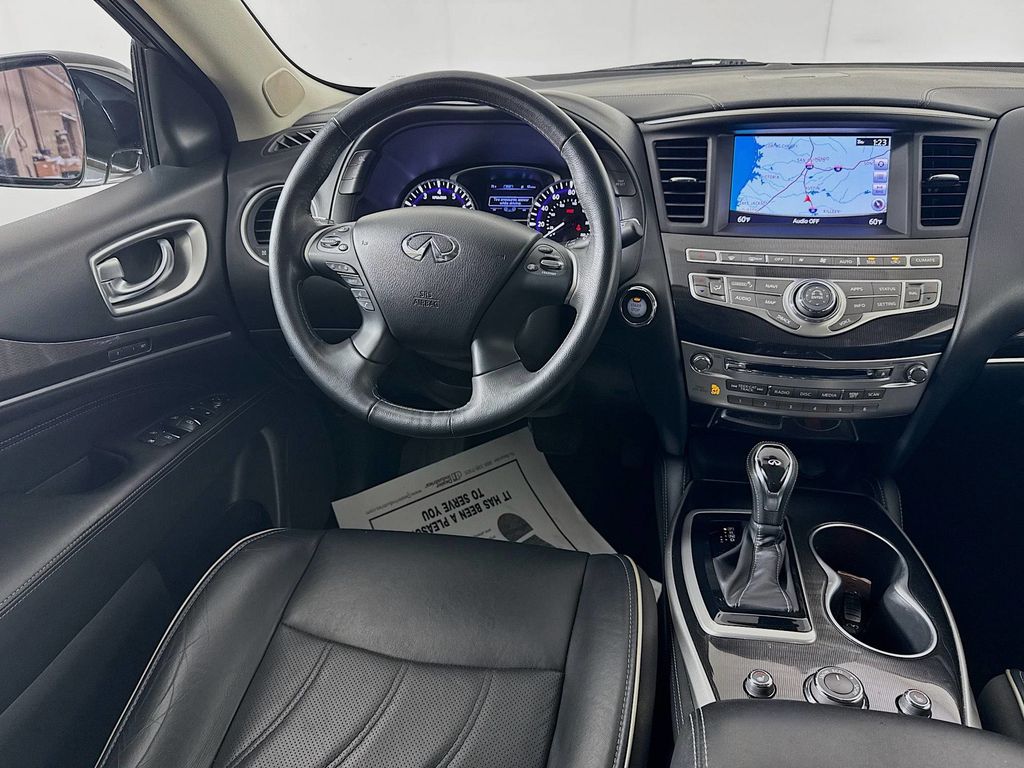 2018 Infiniti QX60 Premium photo 26