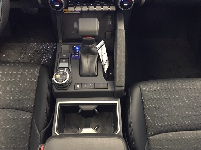 2024 Toyota Tacoma TRD Off-Road Double Cab photo 15