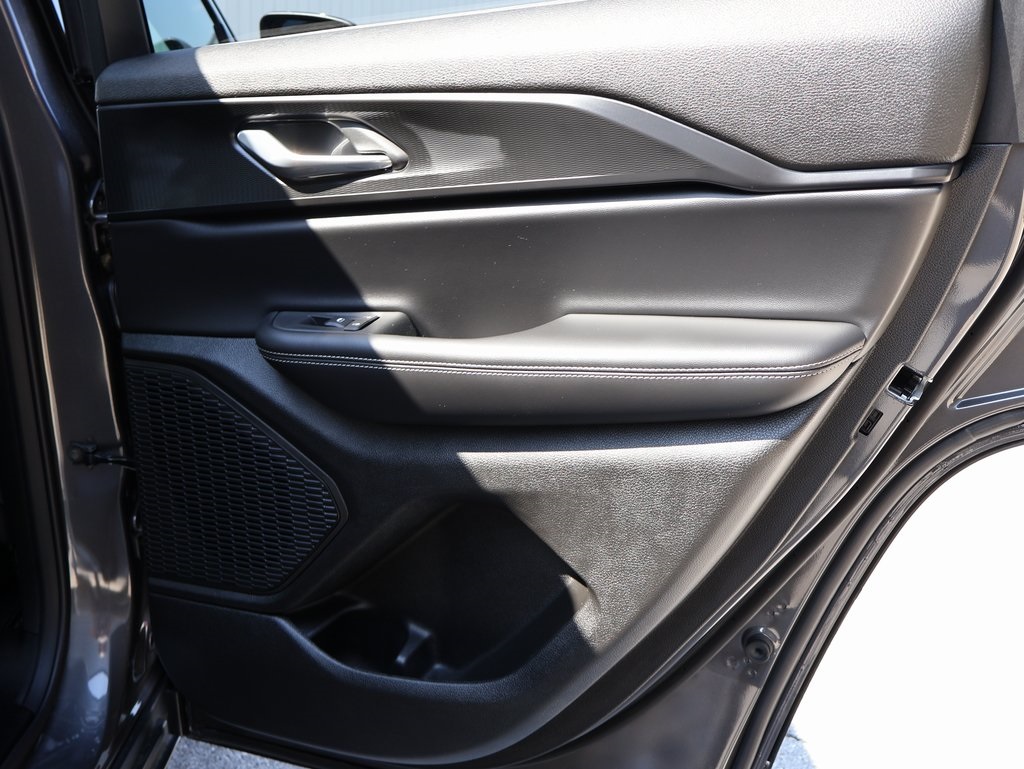 2025 Jeep Grand Cherokee Laredo X photo 11