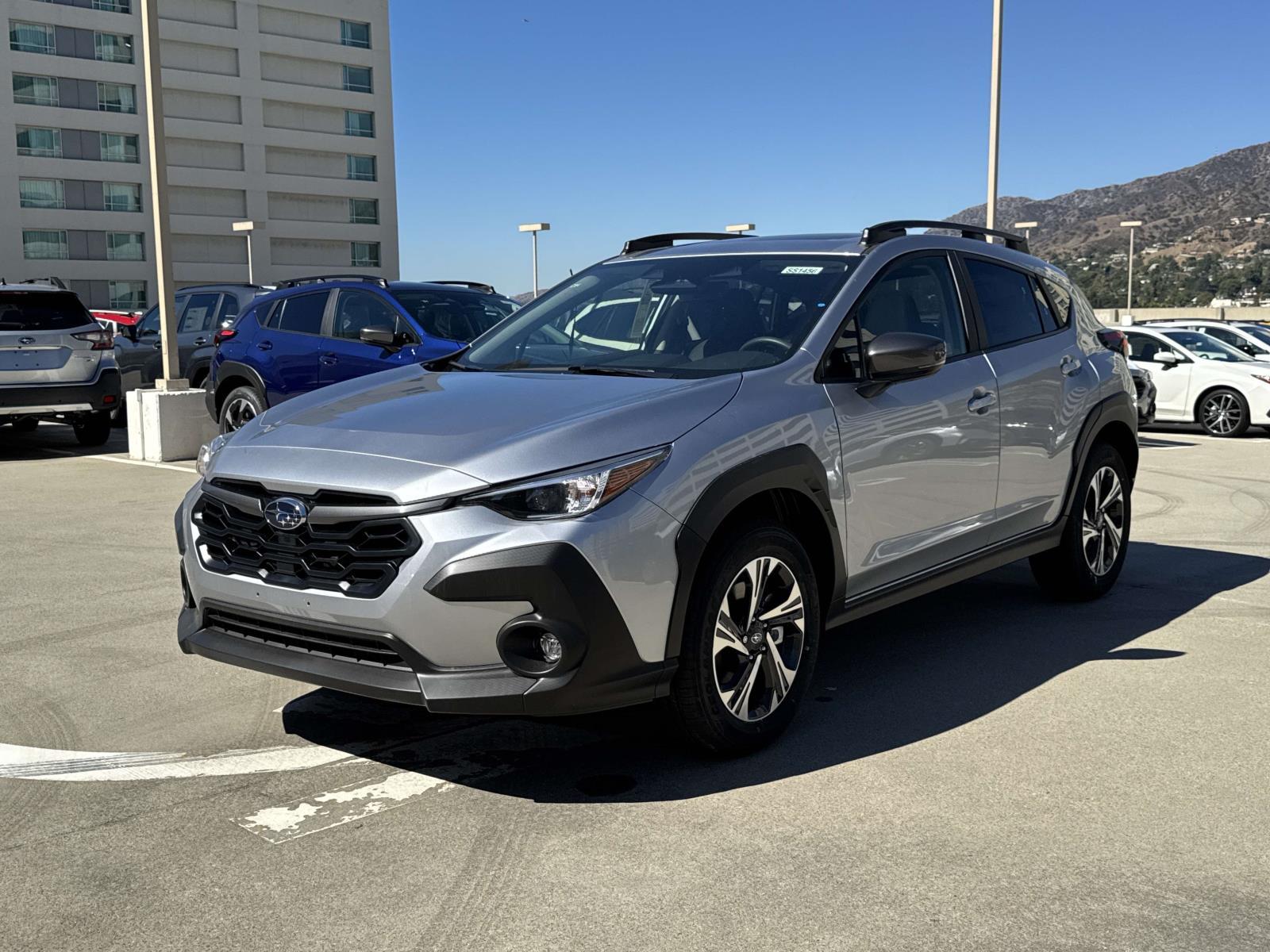 2025 Subaru Crosstrek Premium photo 3