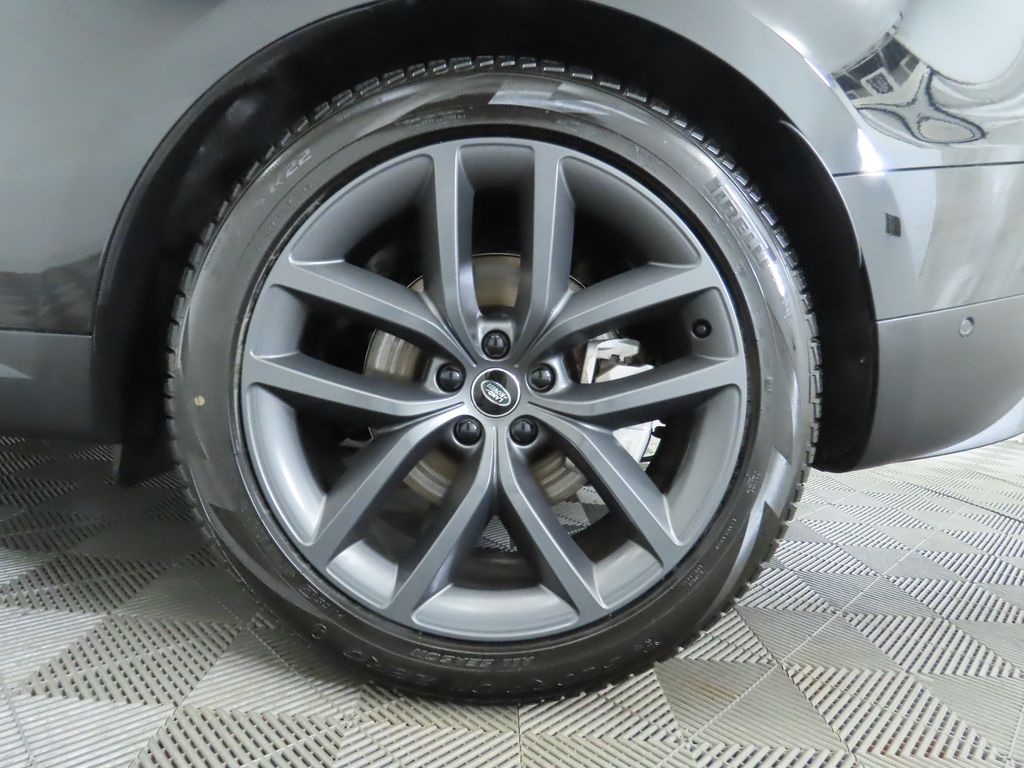 2025 Land Rover Range Rover Sport SE photo 26
