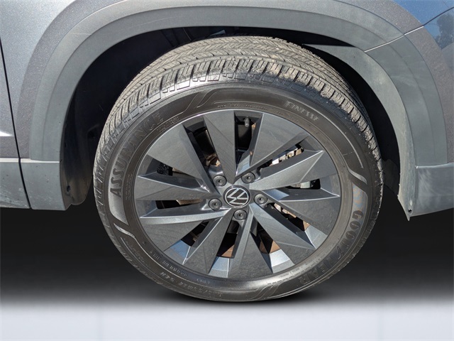 2022 Volkswagen Taos S photo 11
