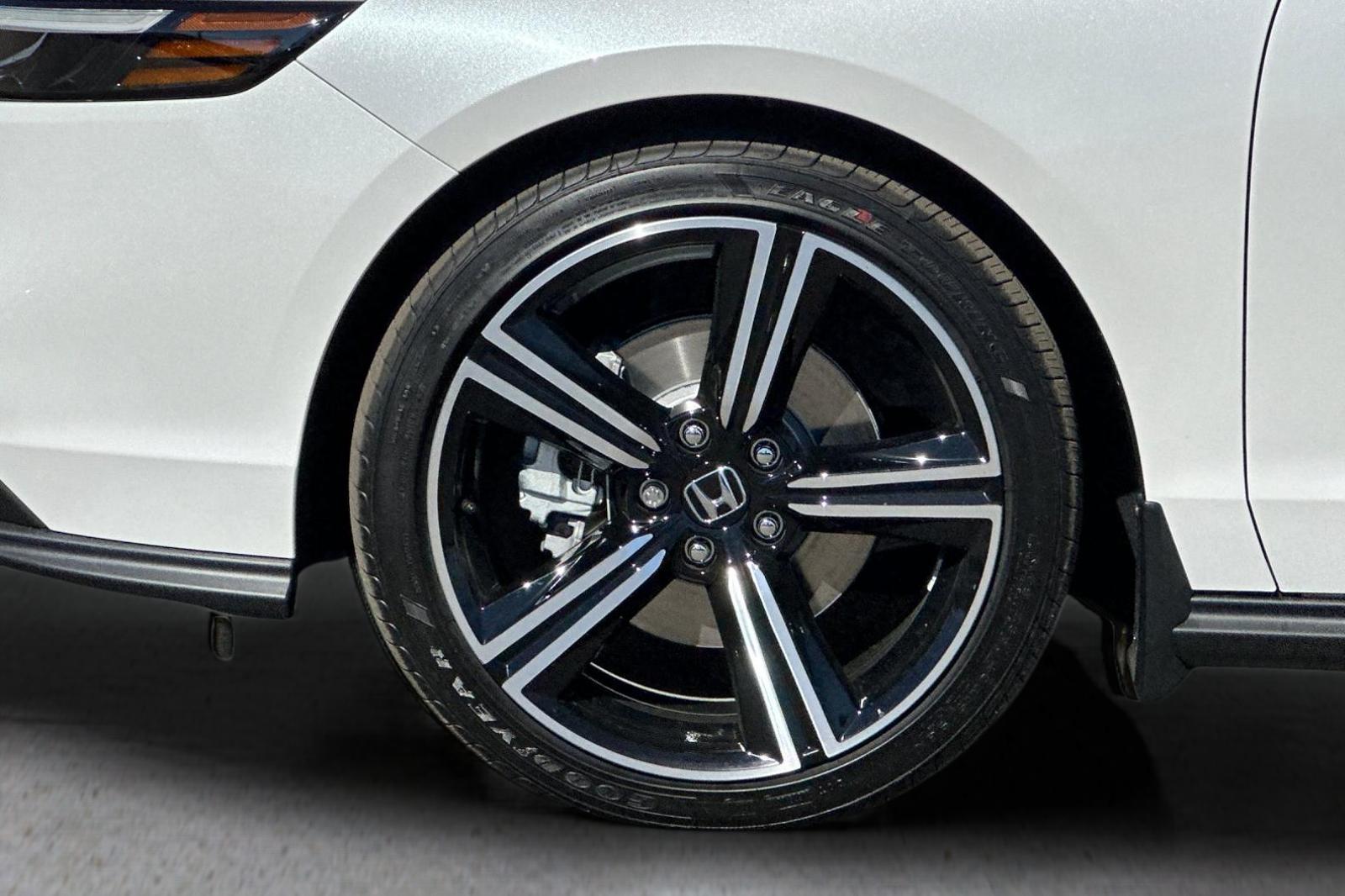 2025 Honda Accord Hybrid Sport photo 29