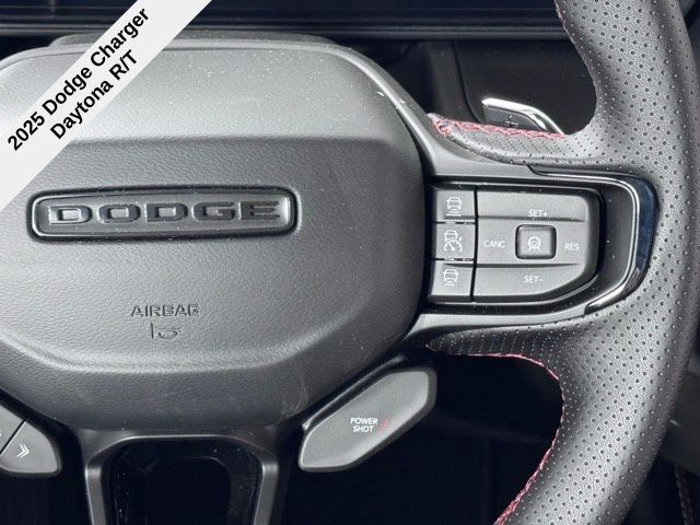 2025 Toyota RAV4 LE photo 24
