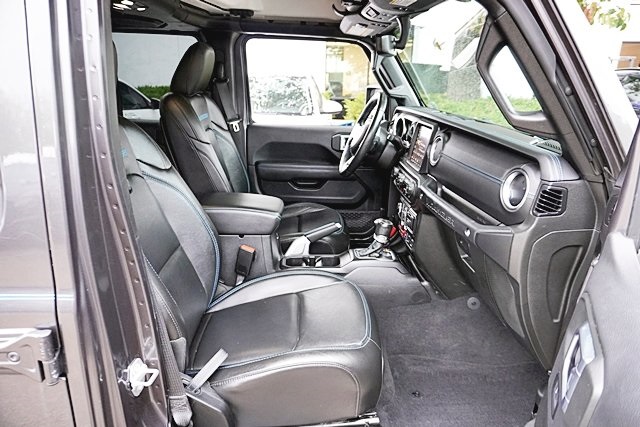 Used 2021 Gray Jeep Unlimited Rubicon 4xe image 11