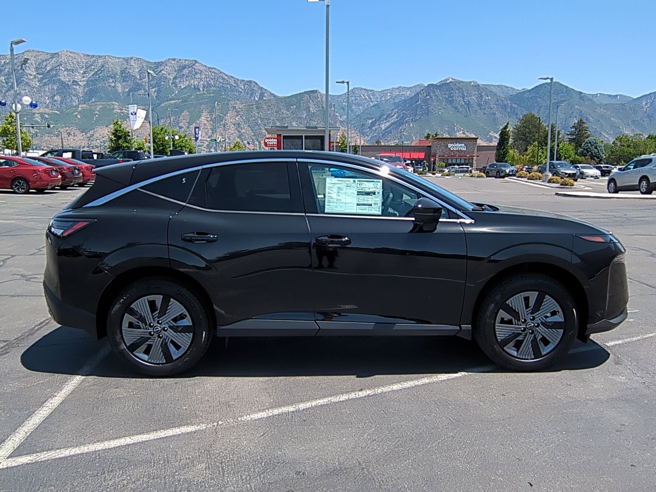 2025 Nissan Murano SL photo 2