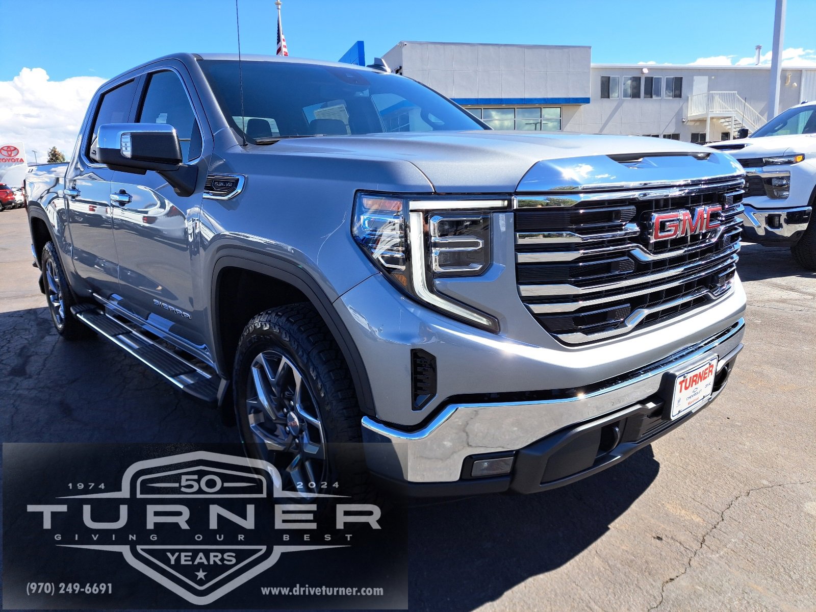 2026 GMC Sierra 1500 SLT's photo