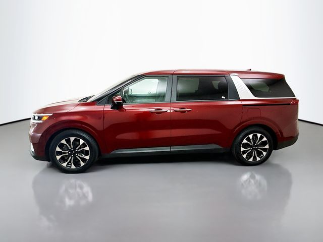 2022 Kia Carnival EX photo 2