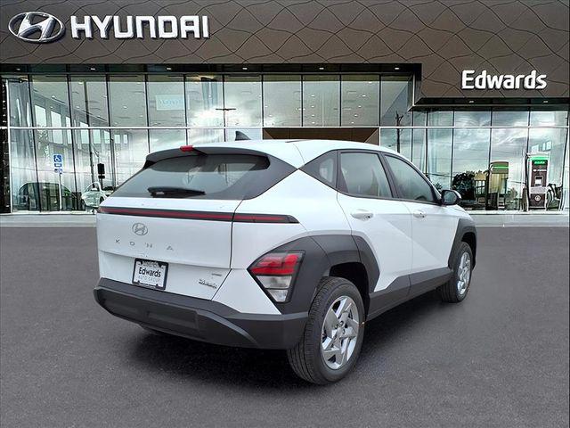 2026 Hyundai Kona SE photo 3