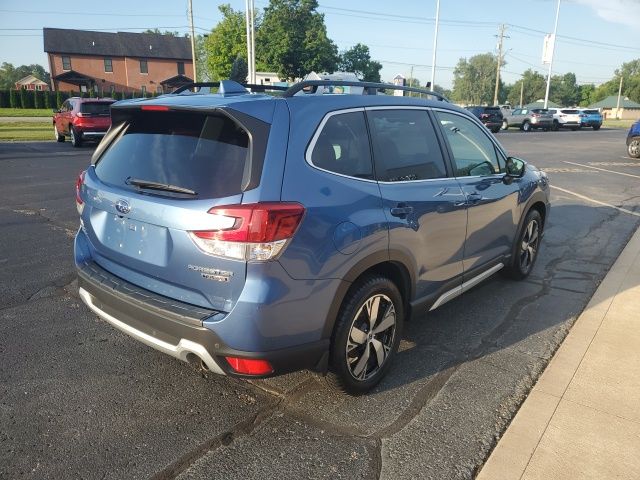 2020 Subaru Forester Touring photo 6