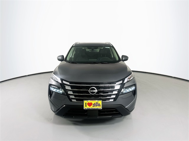 2024 Nissan Rogue SV photo 2