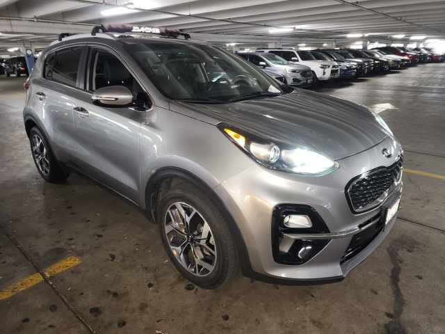 2020 Kia Sportage EX