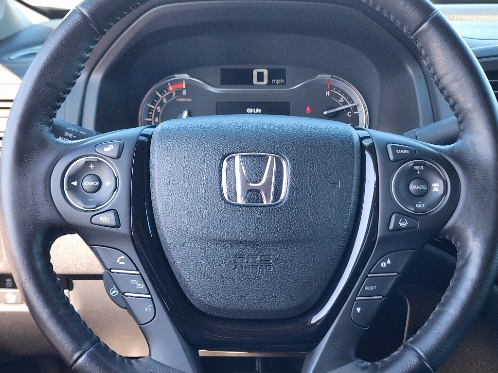 2019 Honda Ridgeline RTL-E photo 9
