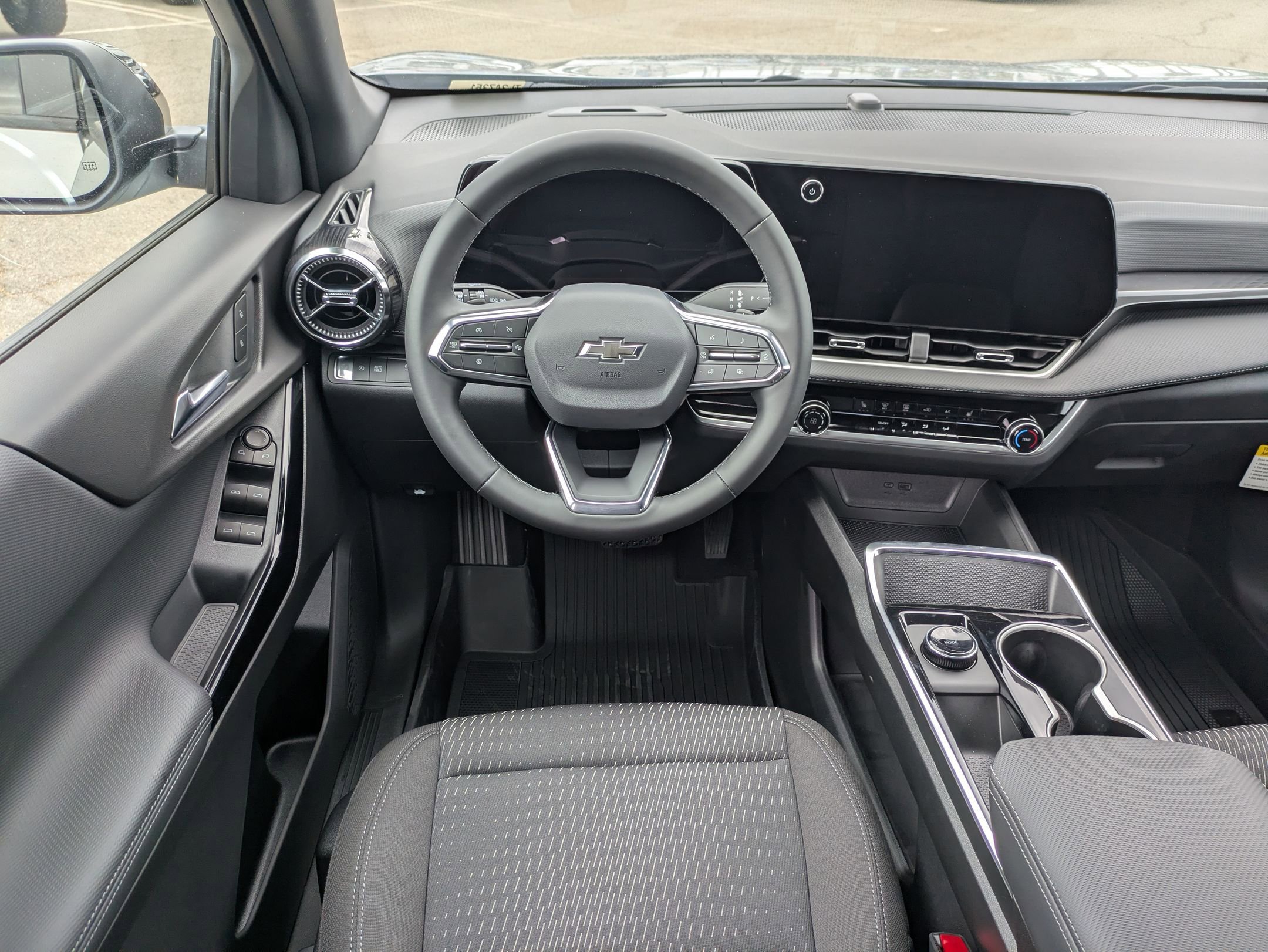 2026 Chevrolet Equinox LT photo 14