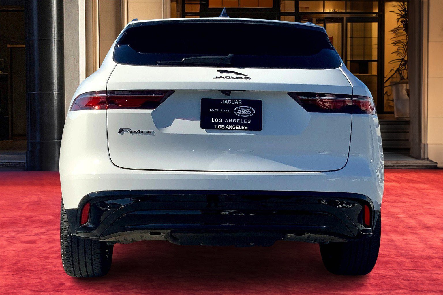 2022 Jaguar F-PACE P250 S photo 3