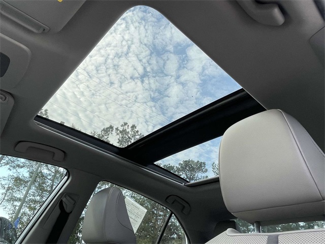 2021 Toyota Camry XSE photo 11