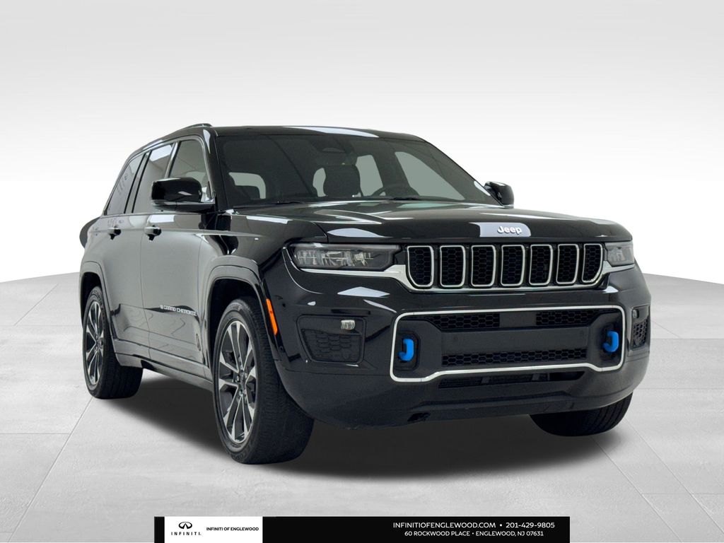2022 Jeep Grand Cherokee Overland 4xe's photo