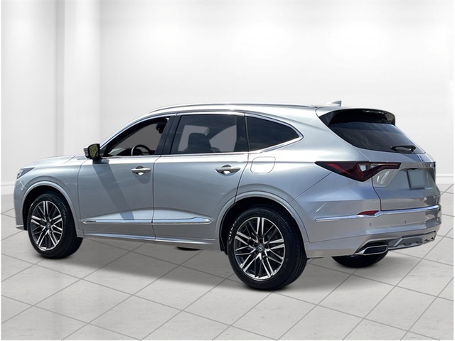 2026 Acura MDX SH-AWD Advance photo 3