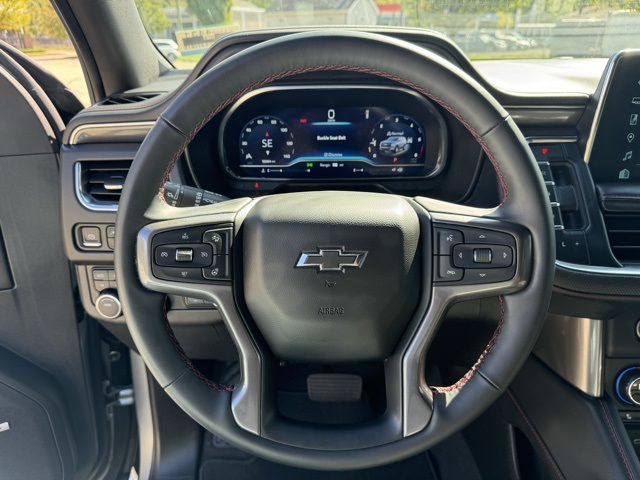 2024 Chevrolet Suburban RST photo 22
