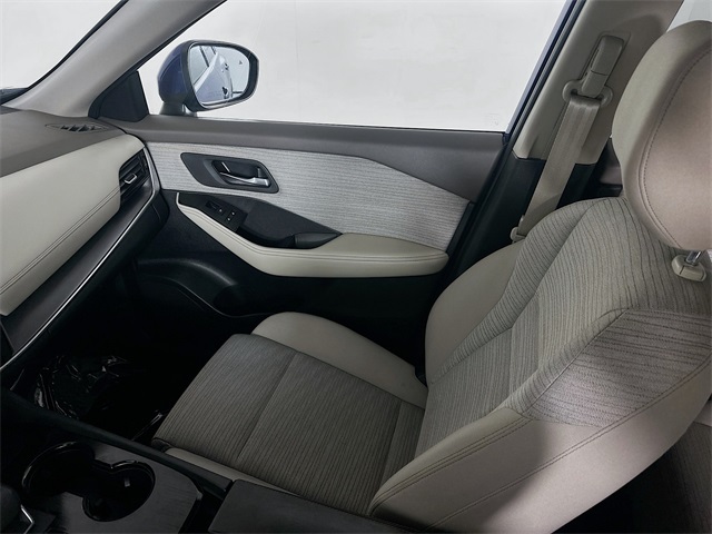 2021 Nissan Rogue SV photo 20