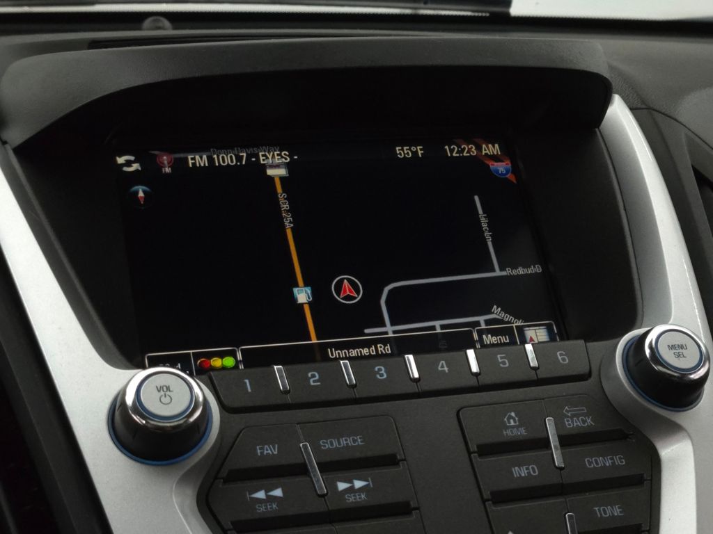 Used 2015 Summit White Chevrolet LTZ image 5