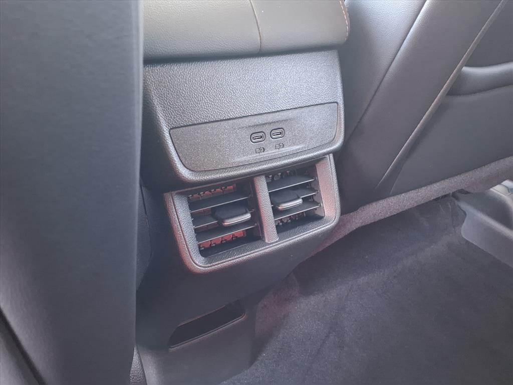 2026 Gmc Terrain AT4 photo 2