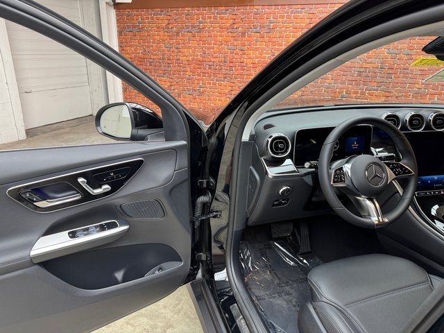 2025 Mercedes Benz GLC 350e 4MATIC photo 9