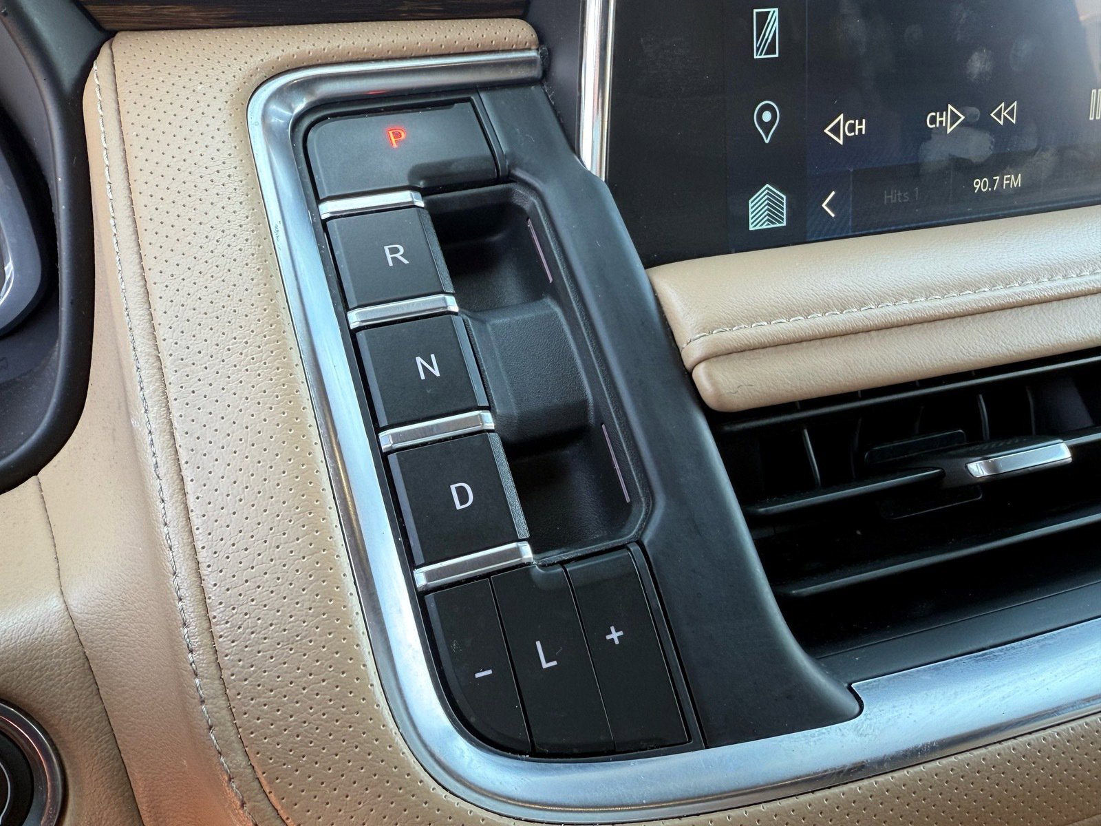 2023 Chevrolet Tahoe Premier photo 27