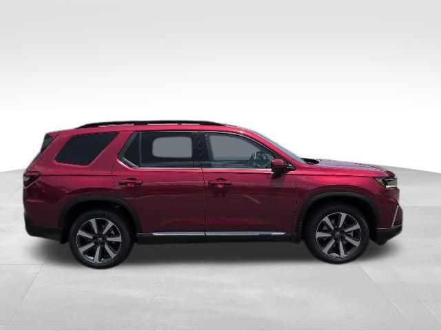 2025 Honda Pilot Touring photo 4