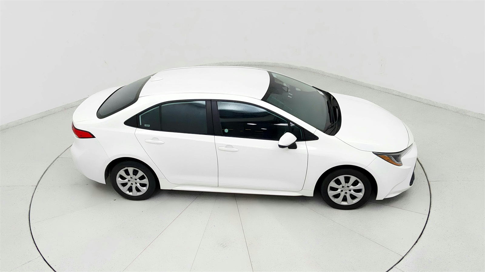 2024 Toyota Corolla LE photo 18