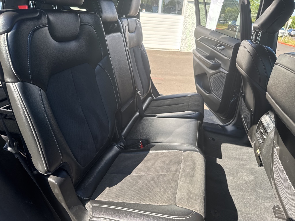 2024 Jeep Grand Cherokee Altitude photo 20