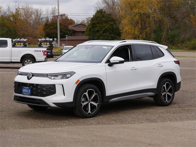 2026 Volkswagen Tiguan SE photo 2