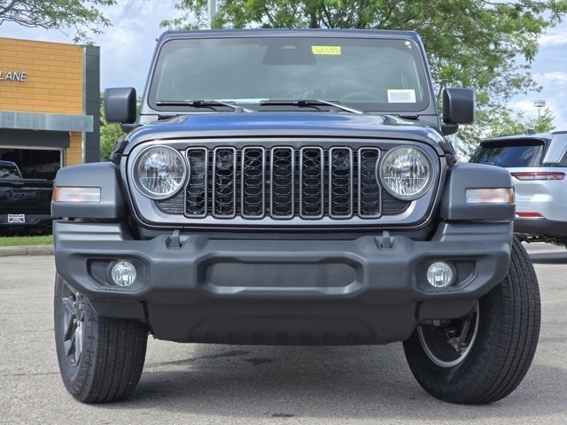 2025 Jeep Wrangler Sport S photo 2