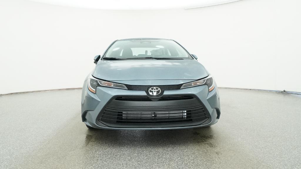 2026 Toyota Corolla LE photo 3