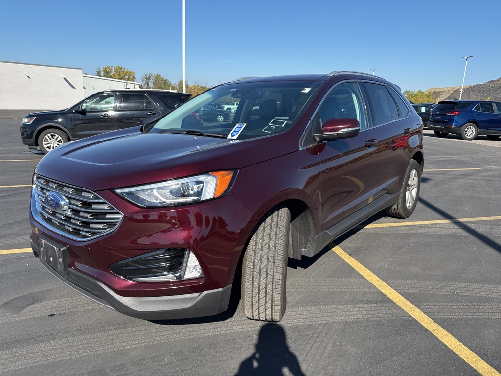 2019 Ford Edge SEL photo 4
